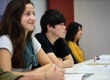 Students studying English Unlimited’s 12 week C1 Advanced Course